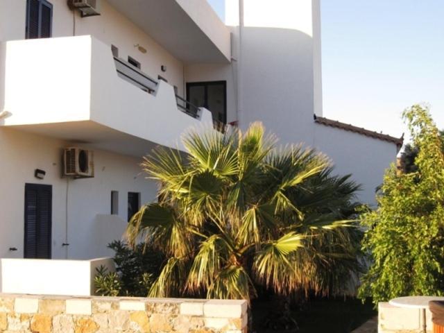 Flisvos Apartments Frangokastello Buitenkant foto